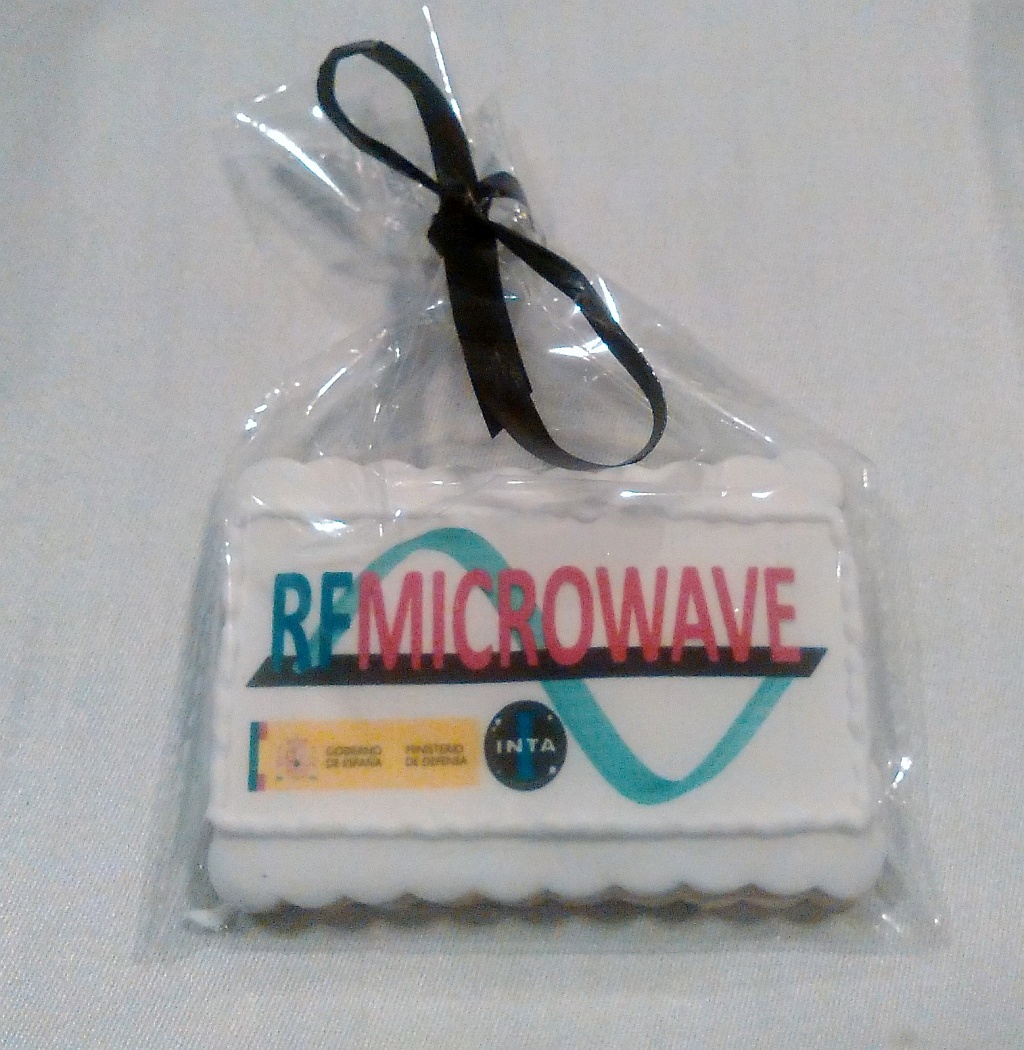 Special cake with project logo.
